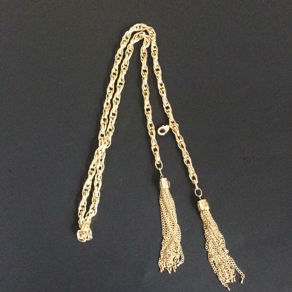 WHITE HOUSE BLACK MARKET GOLD BELT